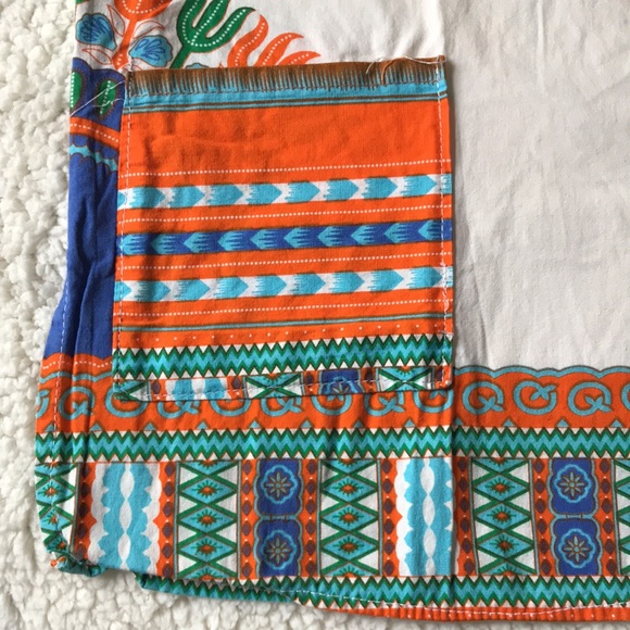 African tunic - Picture 3 of 11